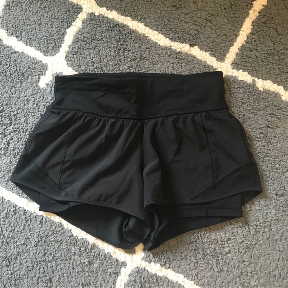 lululemon black running shorts
